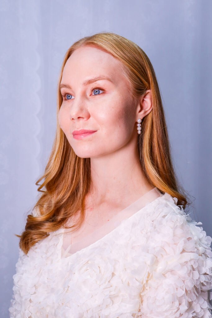 Amaloven Helmivana korvakorut